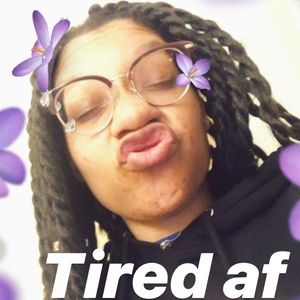 Meet your Posher, Tai-lia